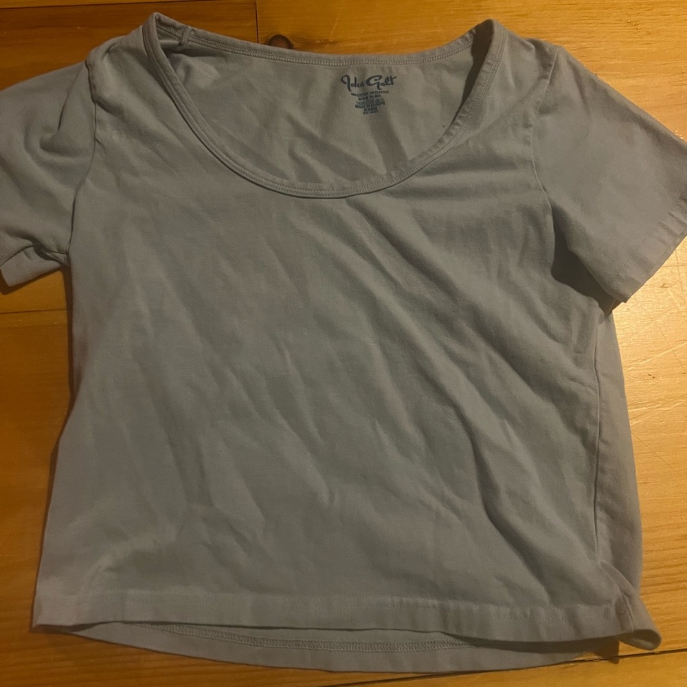 Brandy Melville baby tee
